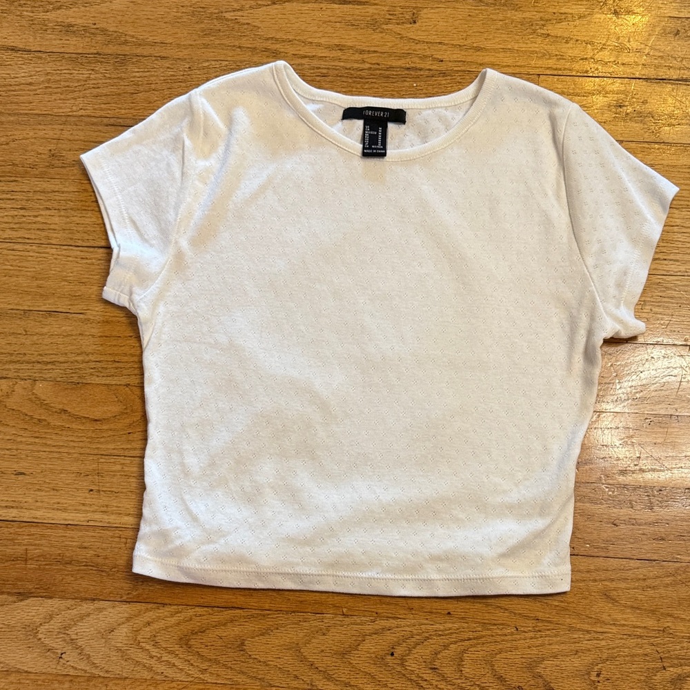 Forever 21 White Short Sleeve Tee